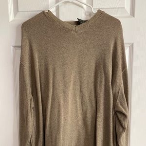 Men’s sweater